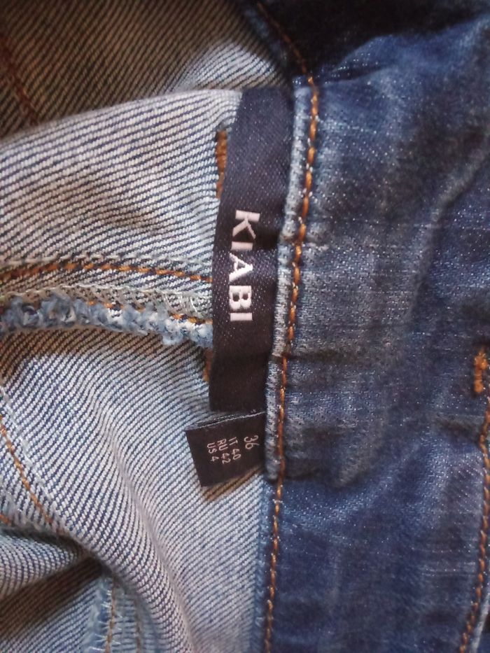 Salopette en jean femme marque kiabi taille 36 ou S slim - photo numéro 6