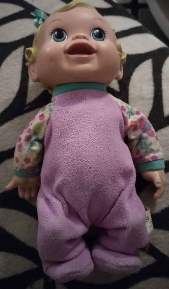 Poupée Luna bon état général