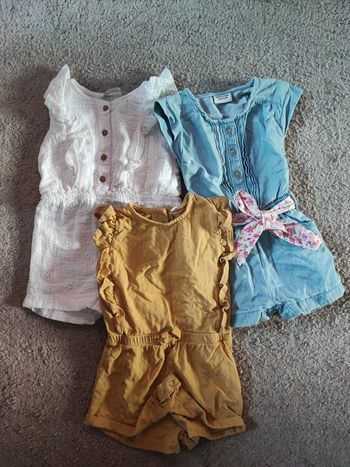 Lot de vêtements bébé 9 mois