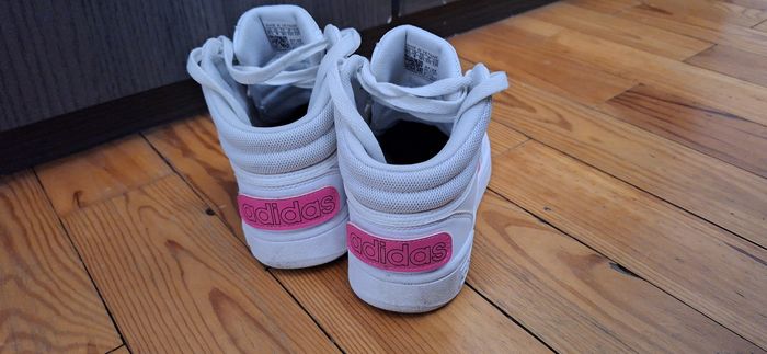 Basket adidas - photo numéro 3