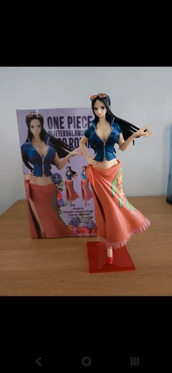 Figurine nico robin - one piece
