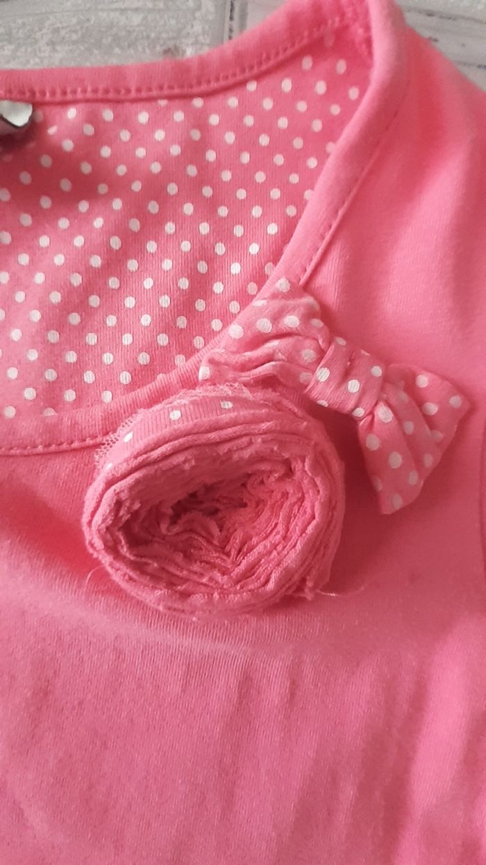 Robe rose avec rosace - photo numéro 3