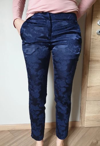 Pantalon tissus satiné brodé bleu foncé