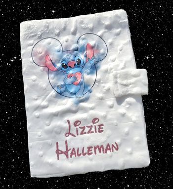 Protège carnet de santé personnalisé stitch