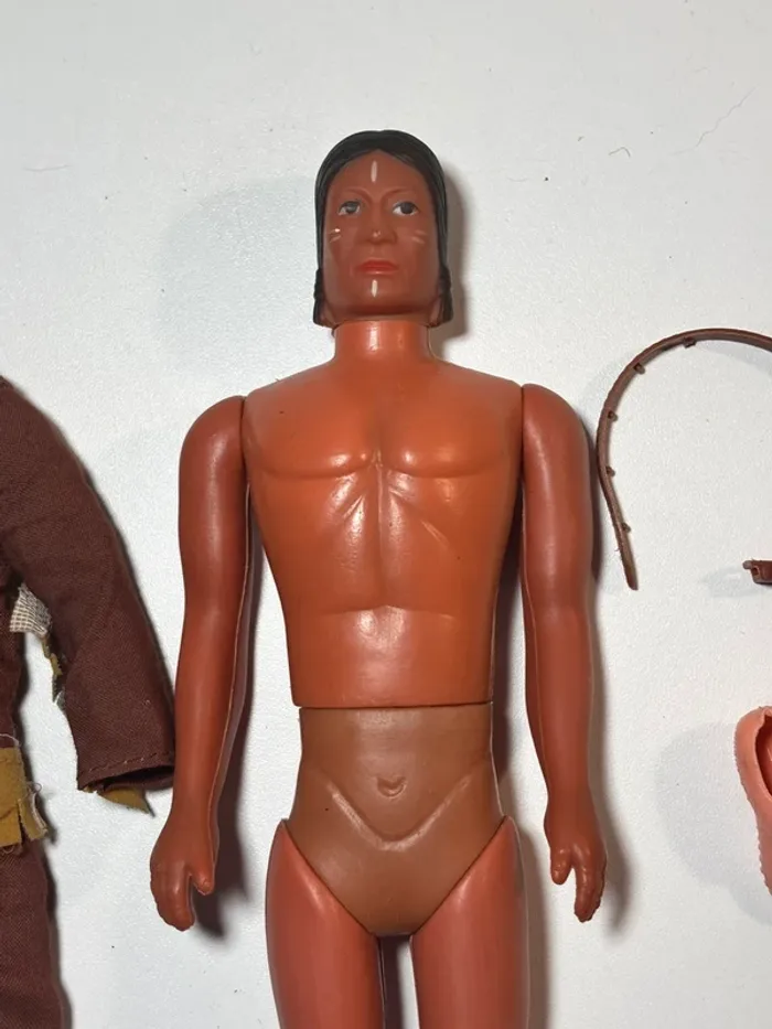 Figurine action figure vintage style Big Jim , indien , Apache - photo numéro 2
