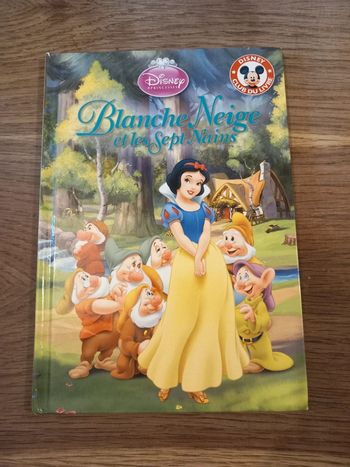 Livre Blanche-Neige et les sept nains