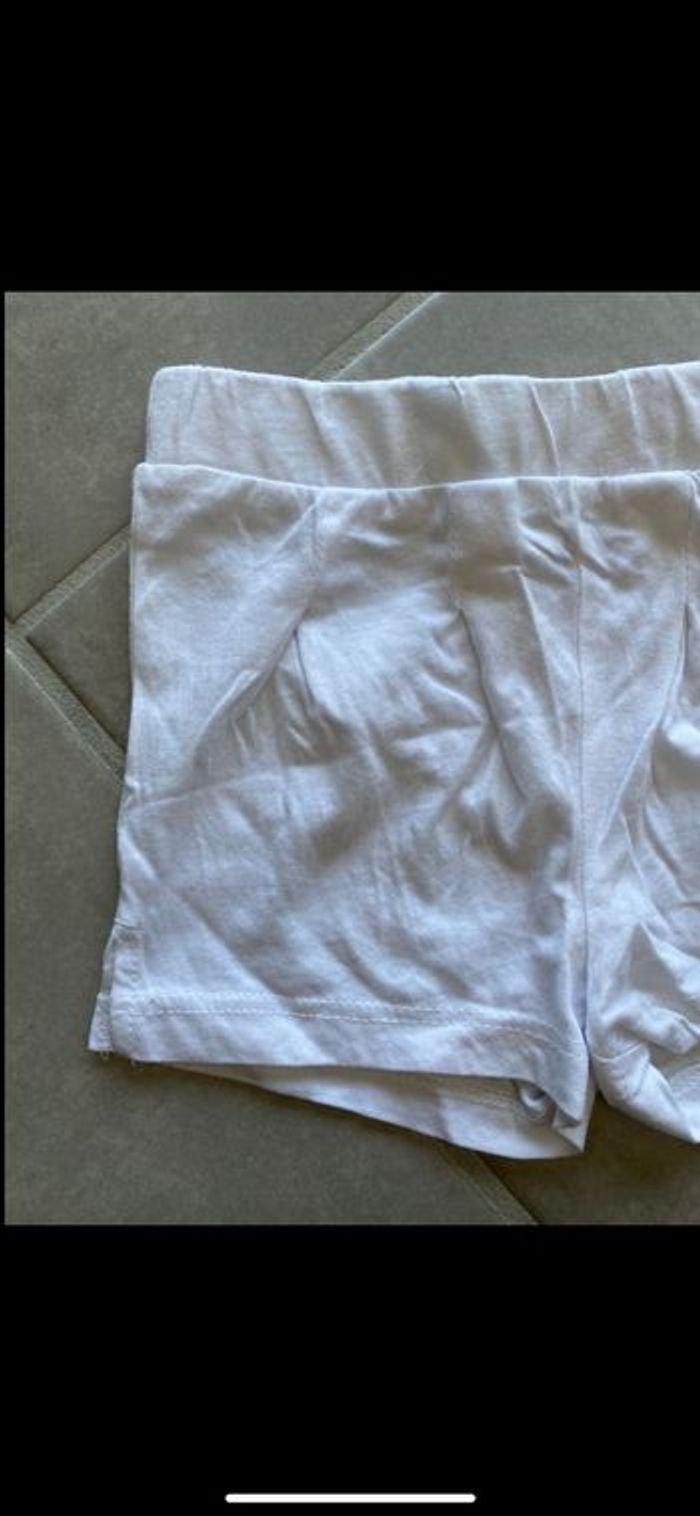 Short blanc Taille 9 mois - photo numéro 4