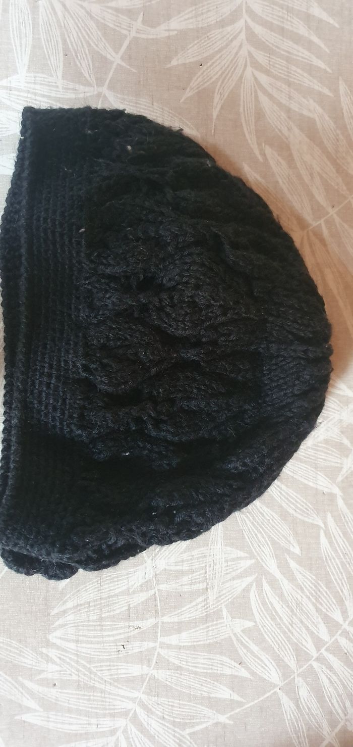 Bonnet - photo numéro 3