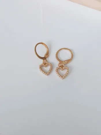 Créoles dorées cœur – Boucles d’oreilles tendance et féminines
