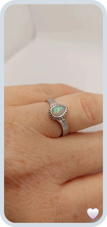 Splendide bague argentée
