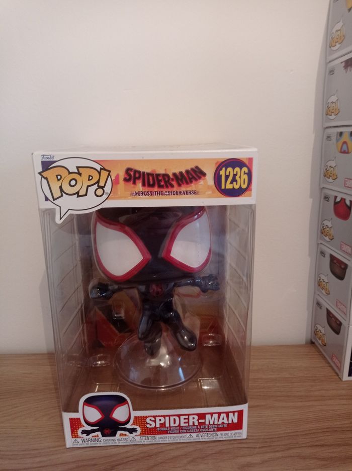 Pop spiderman