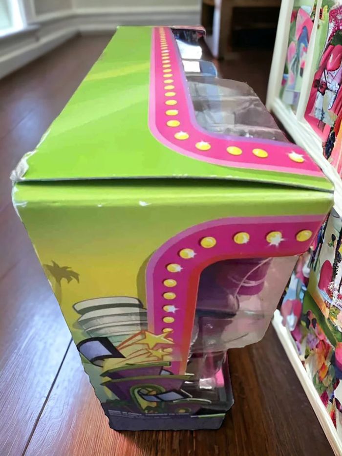 Neuf Mattel Polly Pocket 2006 PollyWorld boutique de Souvenirs Avec Lila 9cm - photo numéro 11