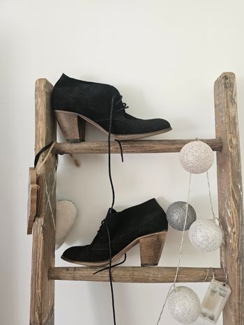 Bottines derbies à talons taille 38