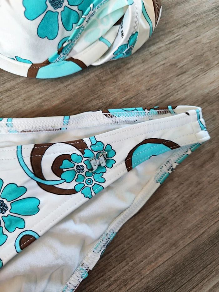 Maillot de bain deux pièces blanc , marron et turquoise Janine Robin Taille 44 - photo numéro 2