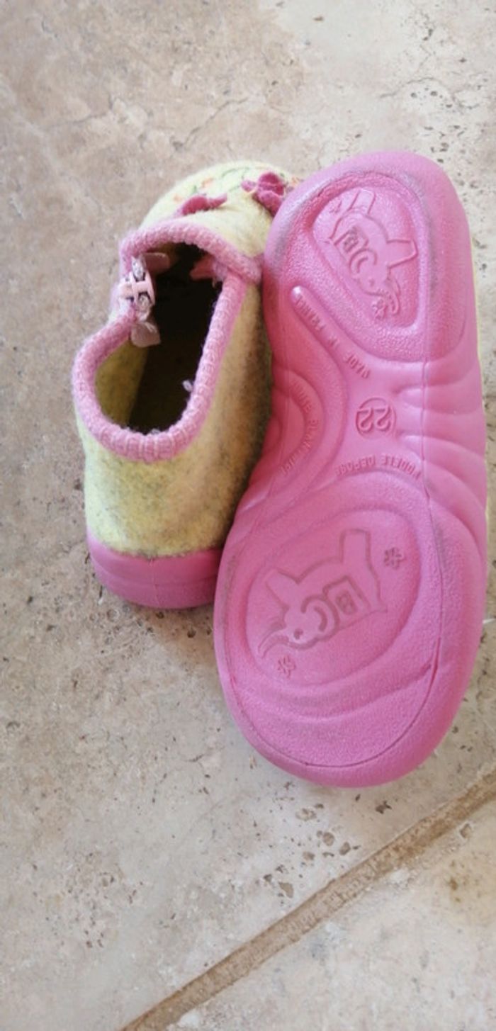 Pantoufles chaudes pour fille en 22 - photo numéro 4
