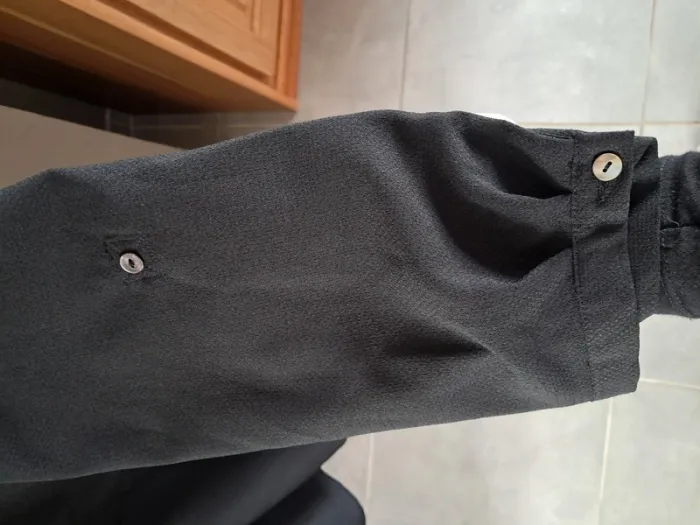 Blouse noire Only neuve dos dentelle - photo numéro 5