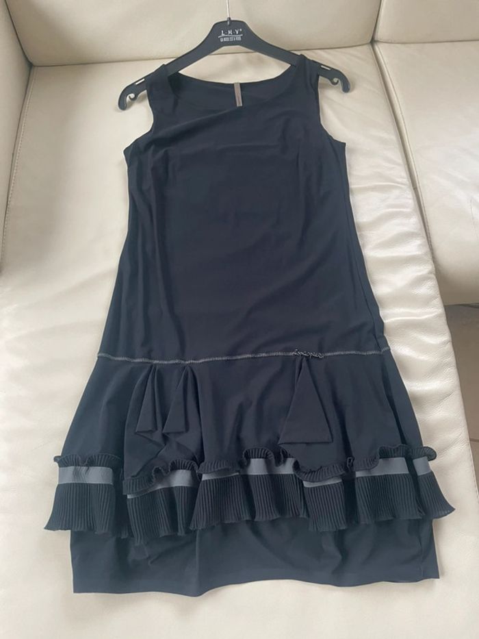Cop copine jolie robe taille 36 modèle alligator extensible noire et fantaisie - photo numéro 8
