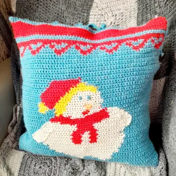 Housse de coussin de Noël faite main au crochet Bonhomme de neige