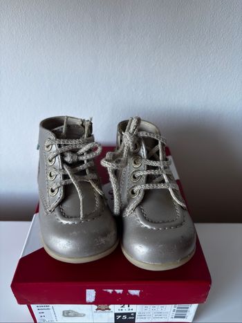 Kickers