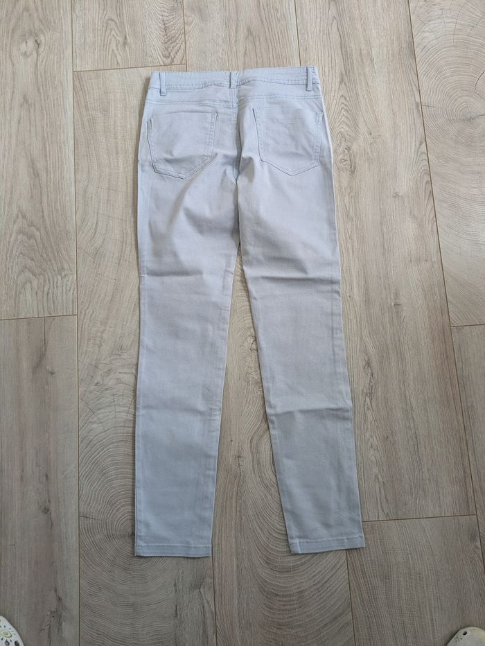 Jean femme - photo numéro 2