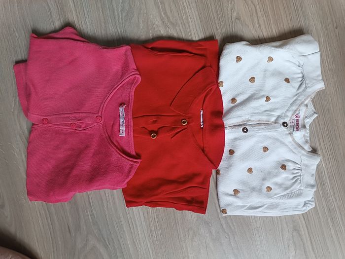 Lot fille 4 ans - photo numéro 5