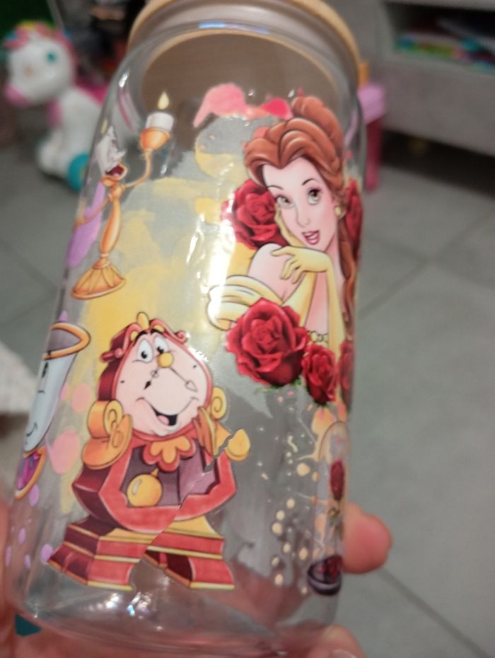 Can glass en plastique l a beile et la bete