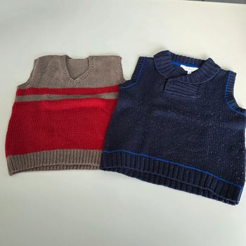 Lot de 2 pulls sans manches - 3 ans