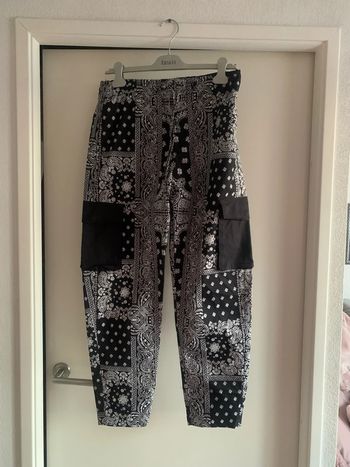Pantalon motif bandana