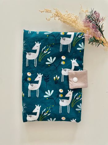 Protège carnet de santé « biches »