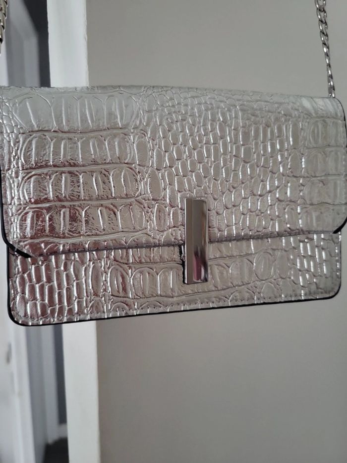 Sac argenté de soirée H&M tbe - photo numéro 2