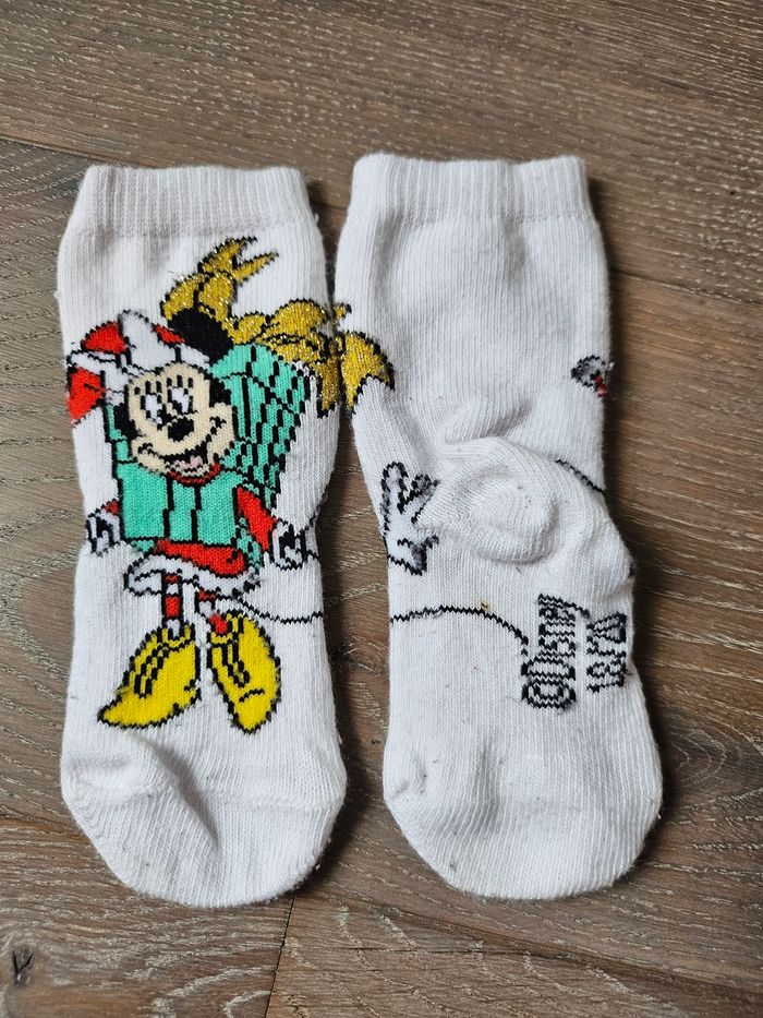 Lot chaussettes Noël 18/20 - photo numéro 2