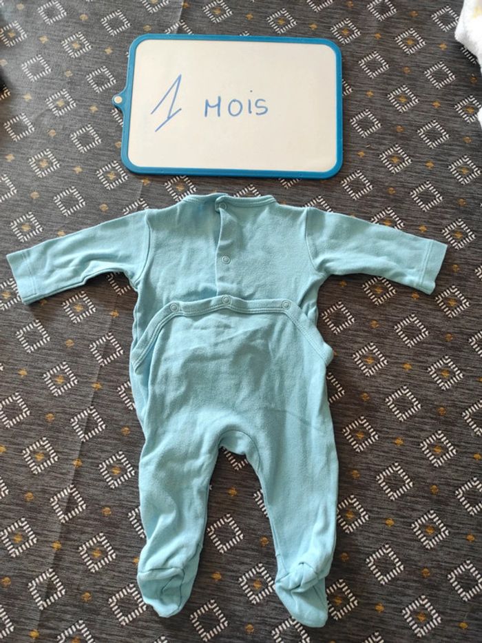 Pyjama léger 1 mois - photo numéro 3