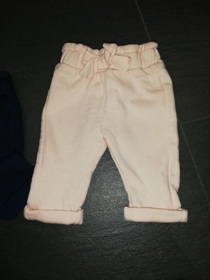 Lot de pantalons - photo numéro 2