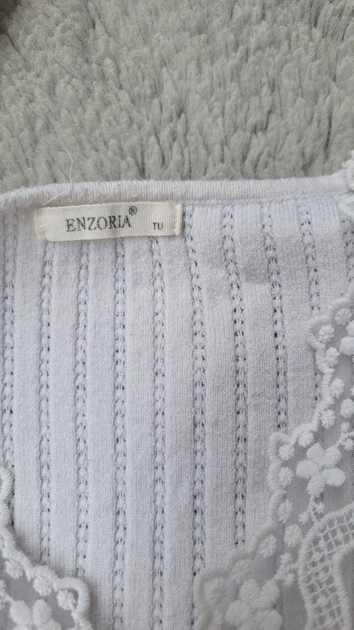 Pull blanc dentelle - photo numéro 3