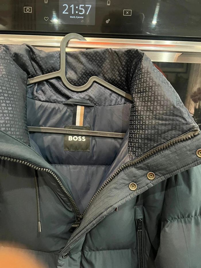 Doudoune BOSS Taille 46 – Très bon état - photo numéro 3