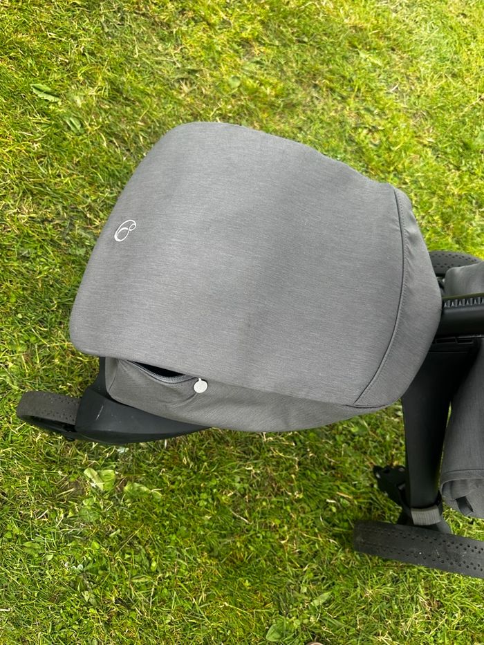 Magnifique poussette qualité ++++++ - photo numéro 8