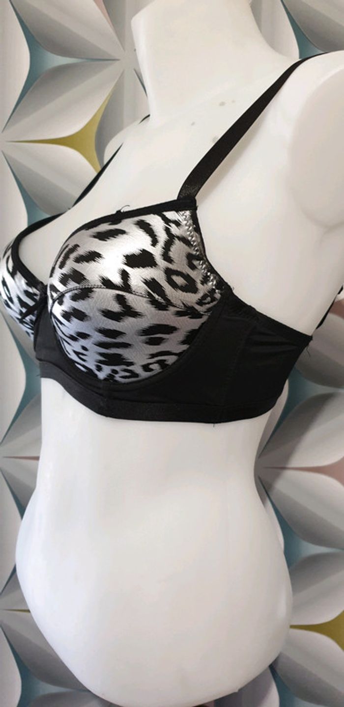 Soutien gorge 90C