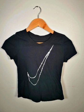 C30 t-shirt noir Nike 10 ans