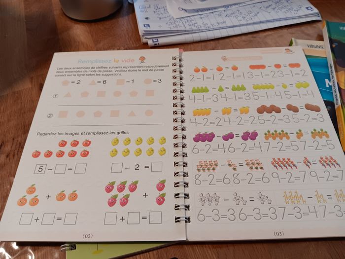 Cahiers d'écriture magique neufs - photo numéro 3