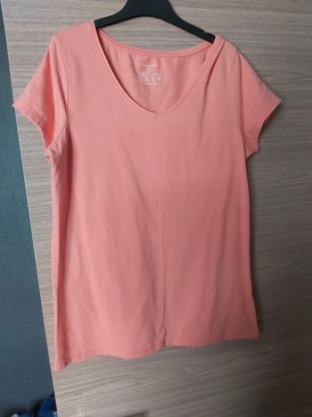 Tshirt taille l 42/44 primark