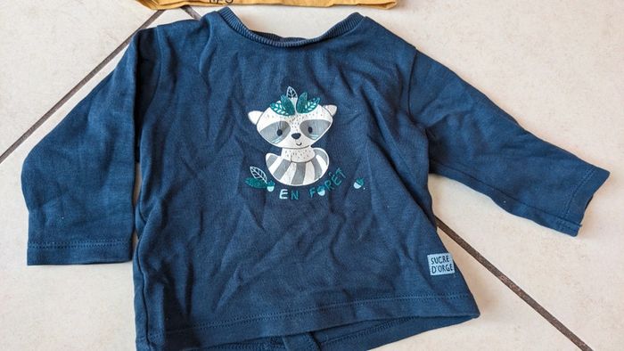 Lot de deux T-shirt manches long garçon 3 mois - photo numéro 3