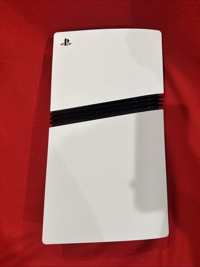 Console numérique Sony PlayStation 5 Pro PRO PS5 2 To avec manette DualSense CIB - photo numéro 3