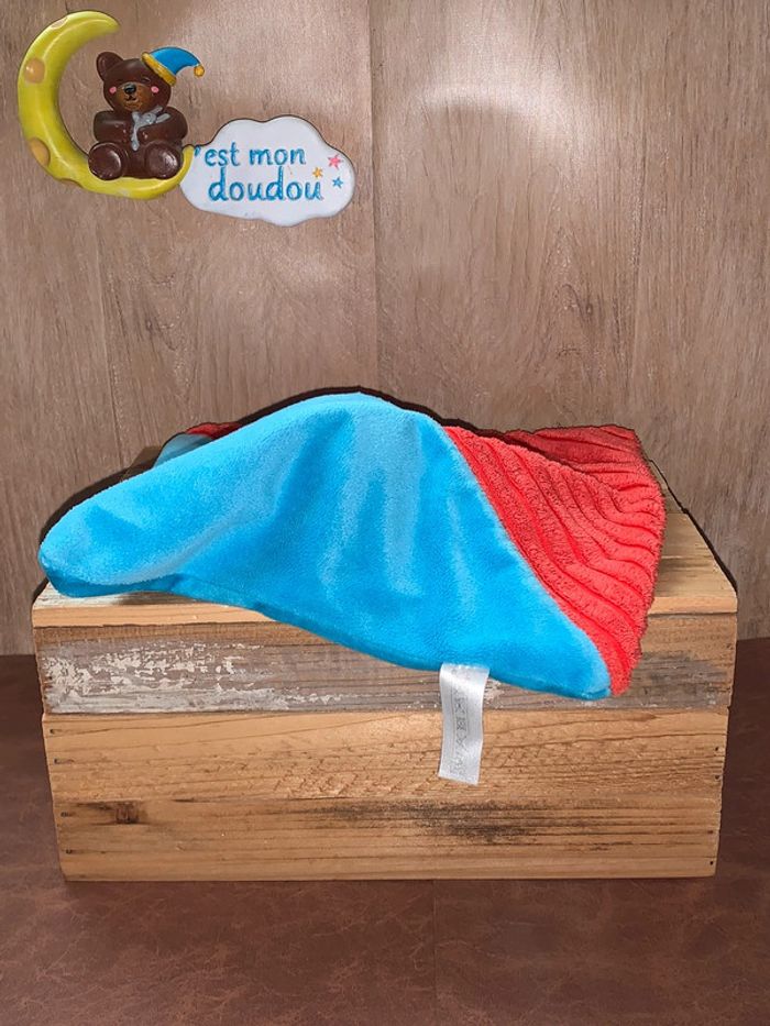 DY358 doudou Mickey disney - photo numéro 2