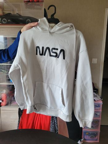 Pull taille L