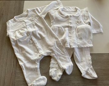 Ensemble blanc petite fille