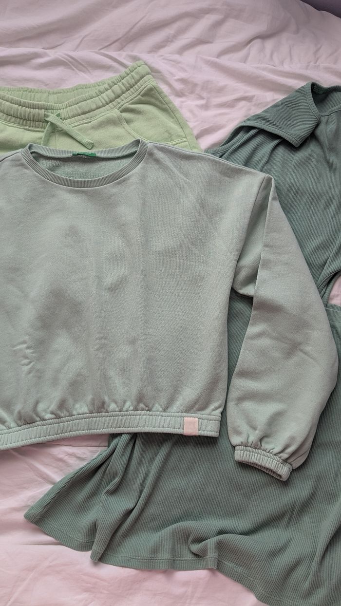 Lot vêtements fille Benetton - photo numéro 7