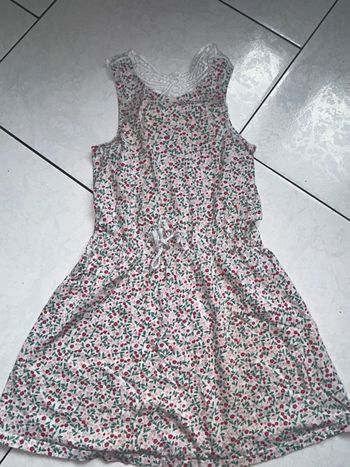 Robe papillon fleuri