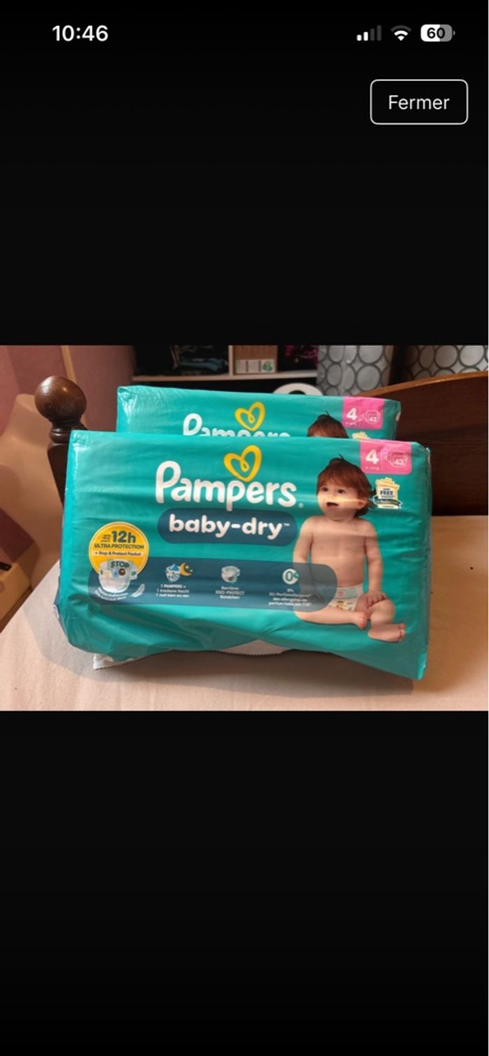 Couche Pampers taille 4