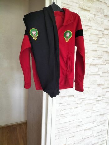 Joggings garçon taille 4 ans
