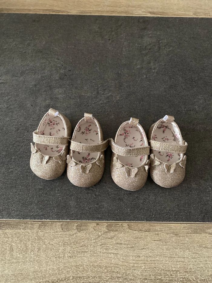 Lot de 2 paires de Chaussure paillete papillon taille 16 orchestra